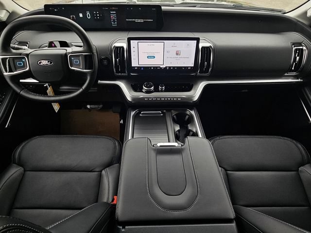 New 2026 Ford Expedition Max Platinum w/ Driver's Package AWD/4WD image 15