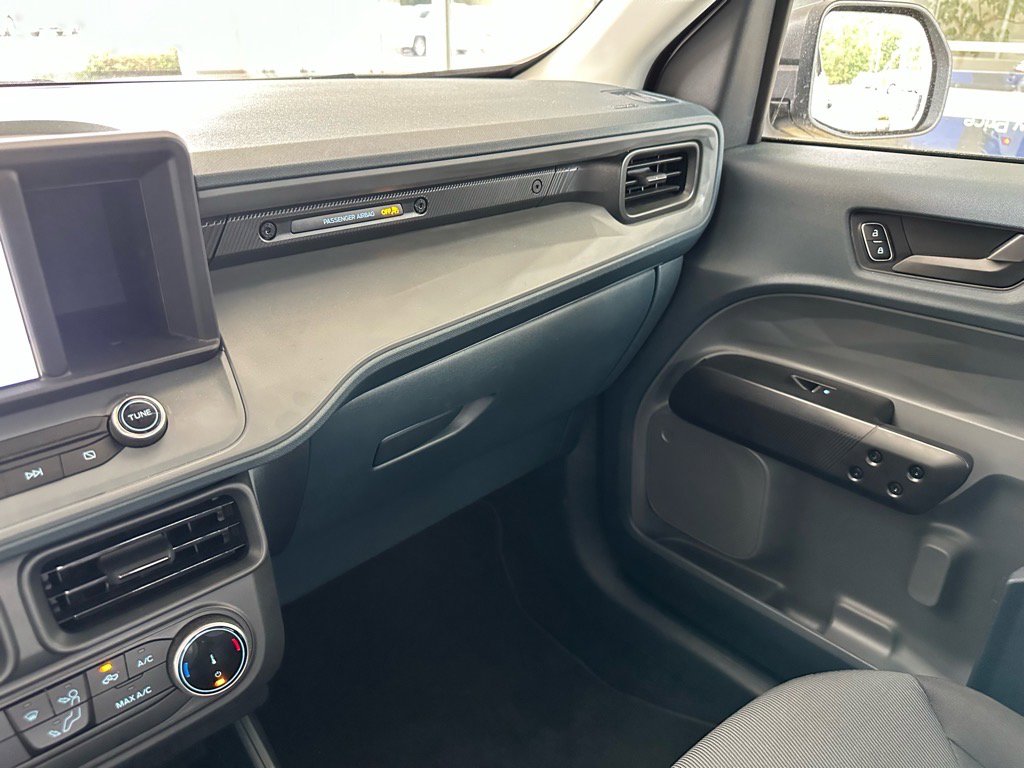 Used 2024 Ford Maverick XL image 36