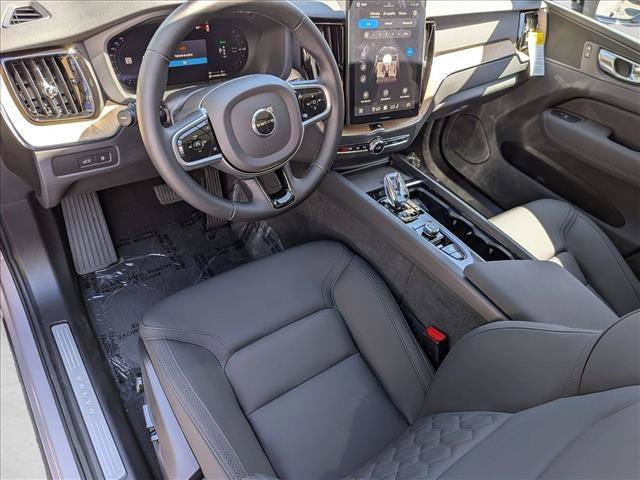 New 2026 Volvo XC60 T8 Plus w/ Climate Package AWD/4WD image 3