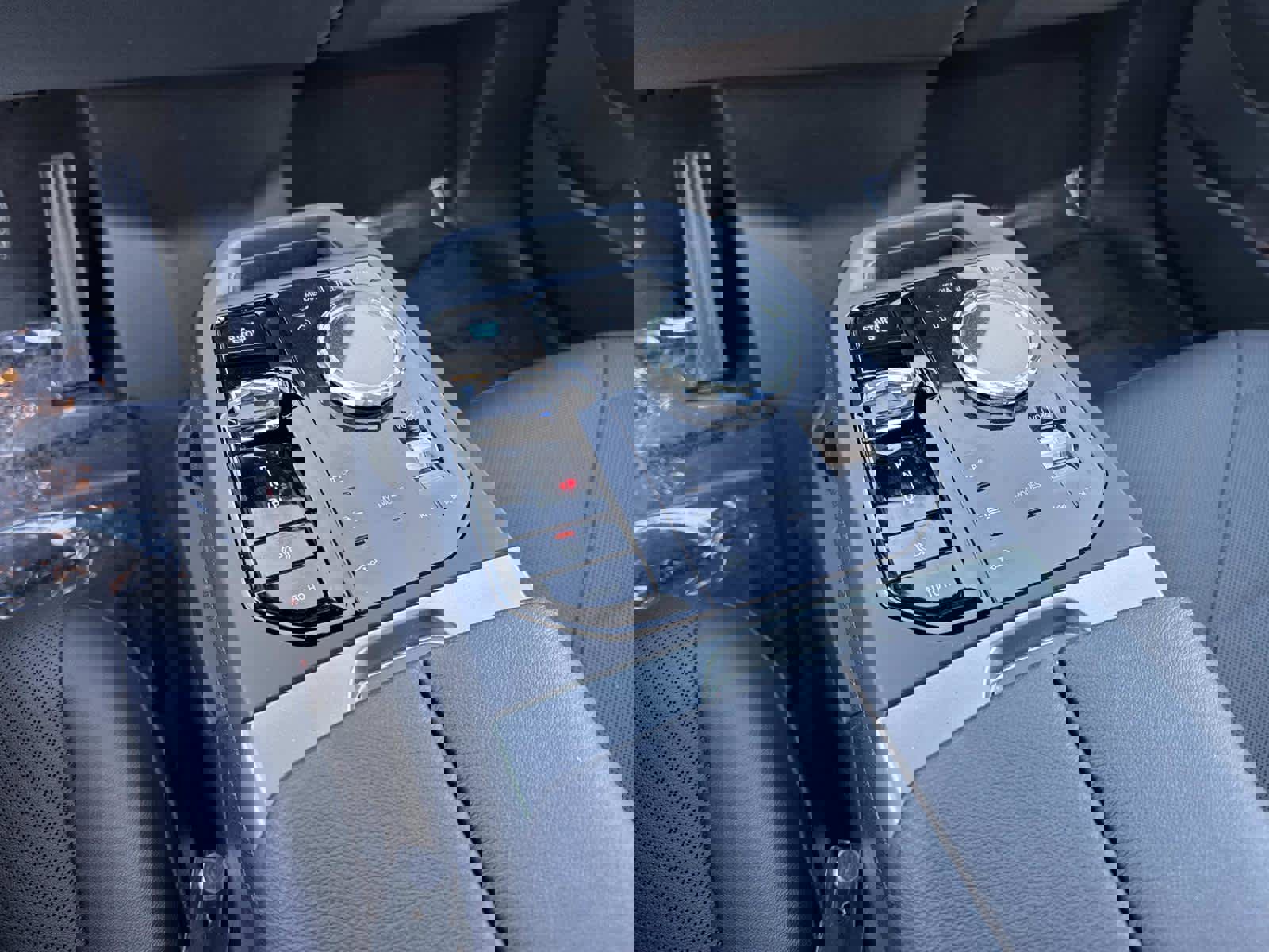 Certified 2025 BMW iX M60 image 27