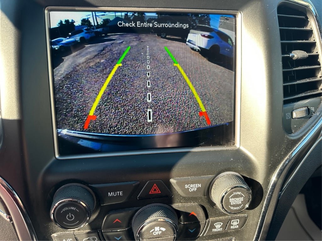 Used 2018 Jeep Grand Cherokee Limited w/ Trailer Tow Group IV AWD/4WD image 33