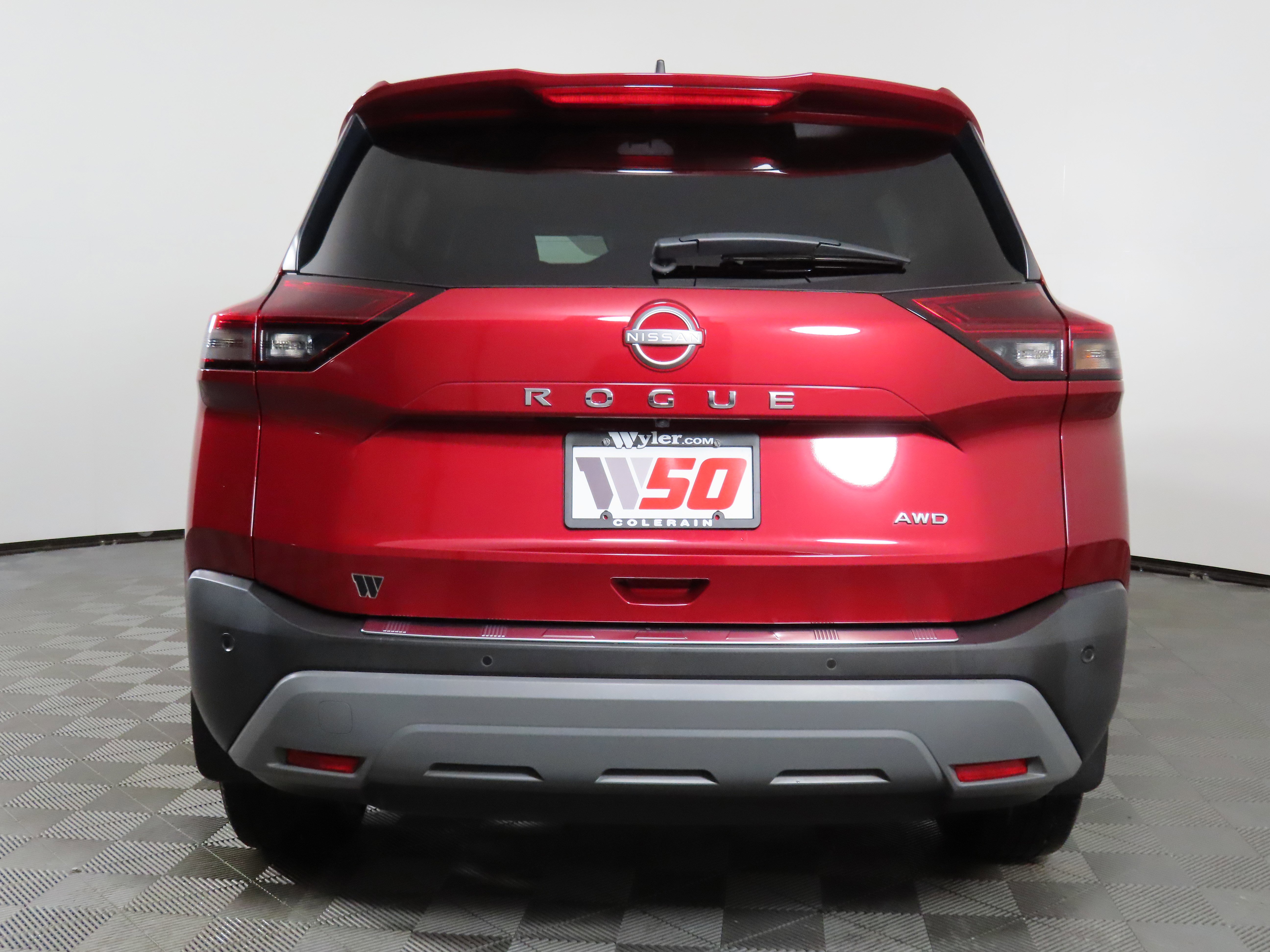 Certified 2023 Nissan Rogue S image 14