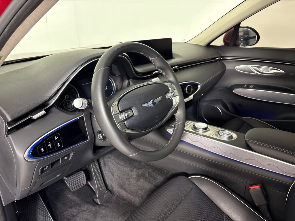 Used 2023 Genesis GV70 2.5T w/ Advanced Package AWD/4WD image 16