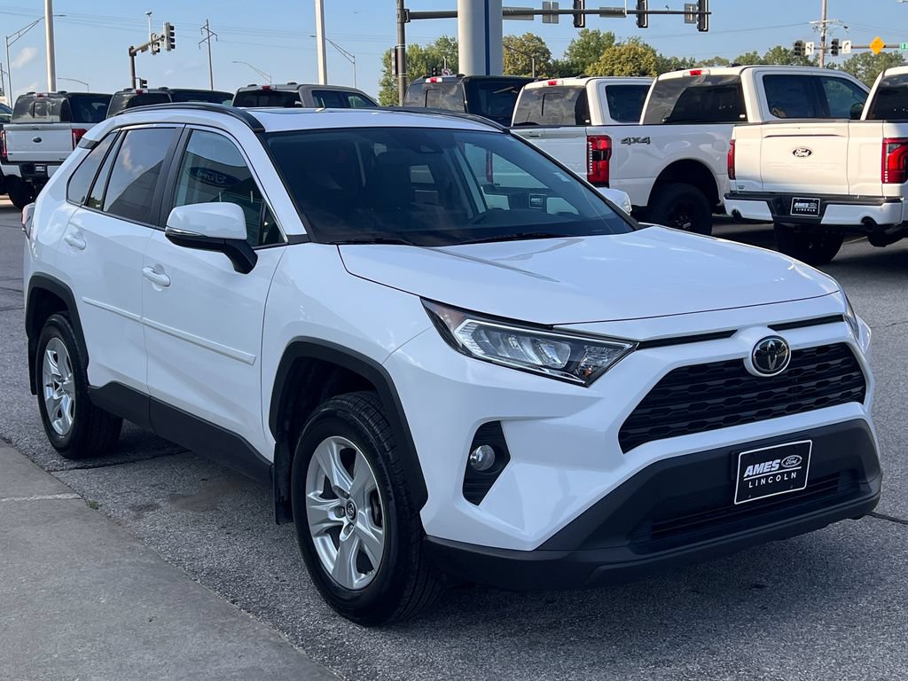 Used 2019 Toyota RAV4 XLE w/ Protection Package FWD image 7