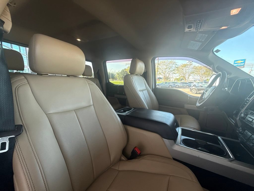 Used 2020 Ford F250 Lariat w/ Lariat Ultimate Package AWD/4WD image 39