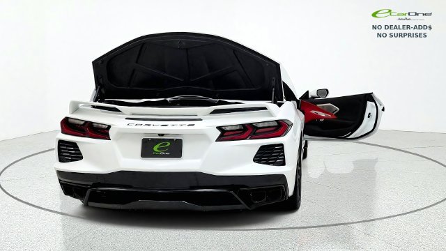 Used 2024 Chevrolet Corvette Stingray Premium Conv w/ Z51 Performance Package RWD image 18