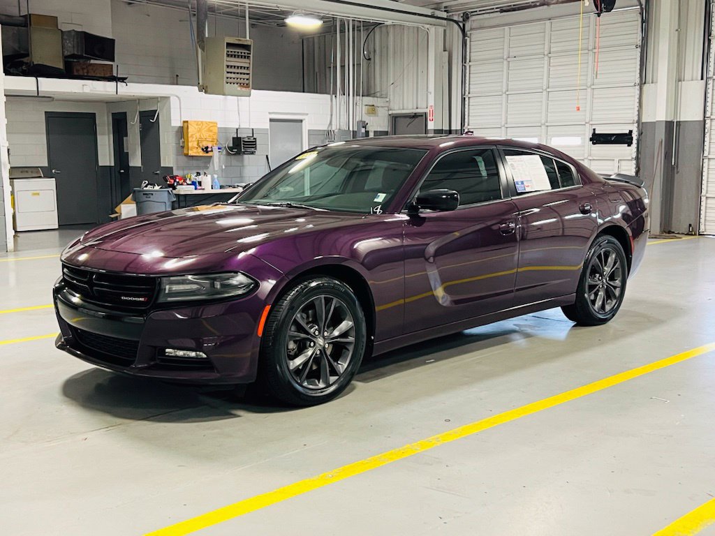 Used 2020 Dodge Charger SXT w/ Driver Convenience Group AWD/4WD image 16