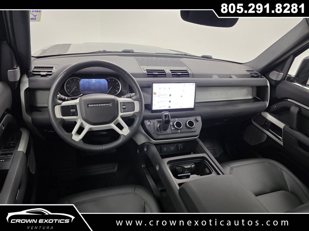 Used 2023 Land Rover Defender 130 SE AWD/4WD image 19