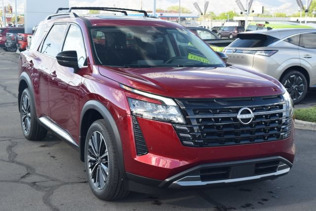 New 2026 Nissan Pathfinder Platinum w/ Cargo Package AWD/4WD image 10