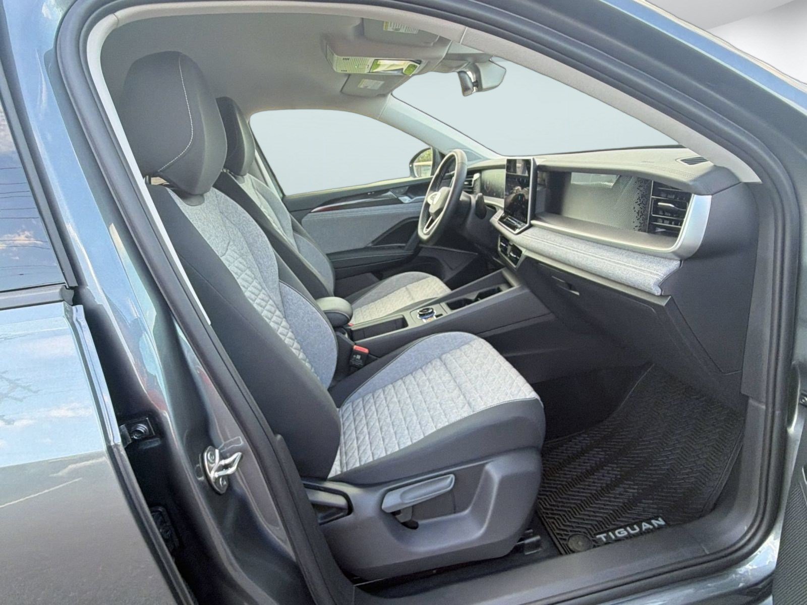 Certified 2026 Volkswagen Tiguan S FWD image 24
