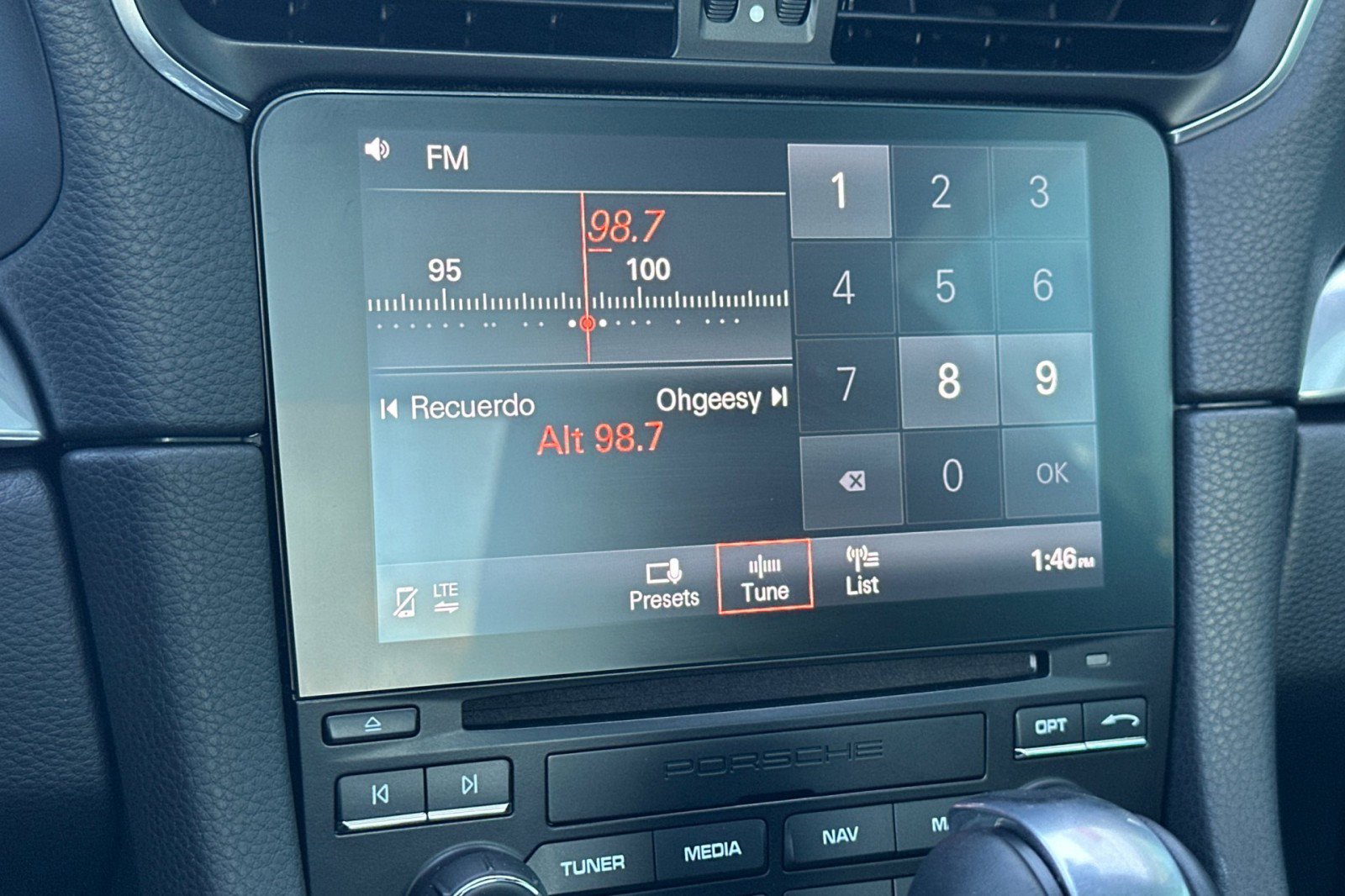 Certified 2017 Porsche 911 Carrera 4S image 17