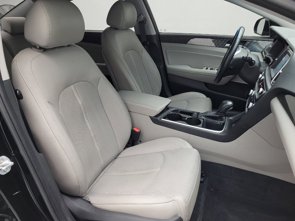 Used 2018 Hyundai Sonata Limited image 21