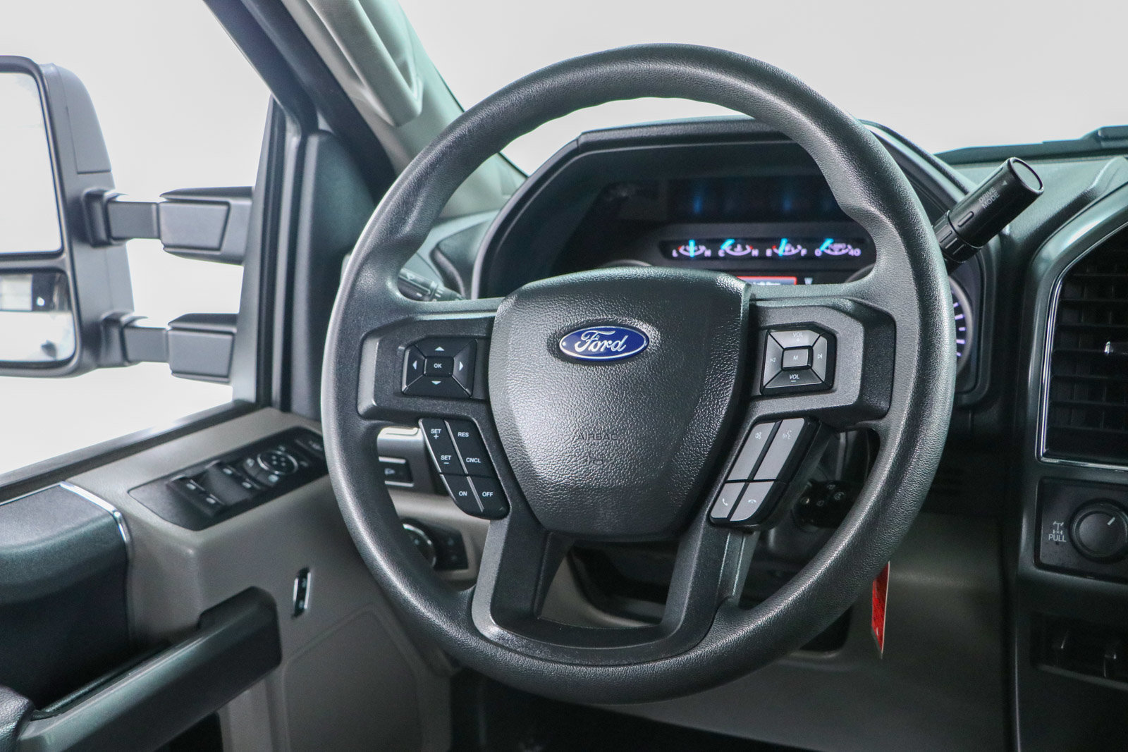 Used 2022 Ford F250 XLT w/ XLT Value Package AWD/4WD image 12