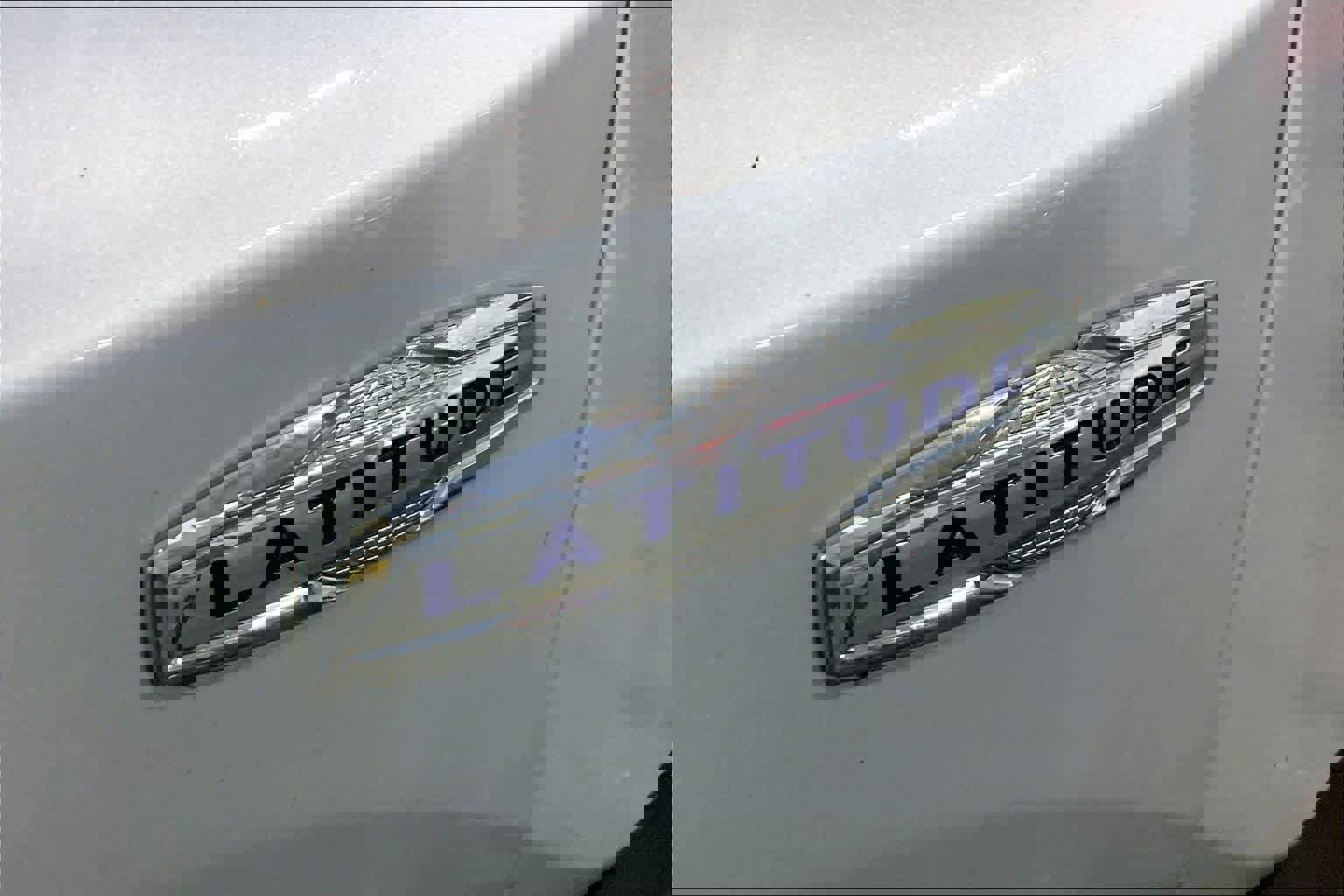 Used 2021 Jeep Renegade Latitude image 10