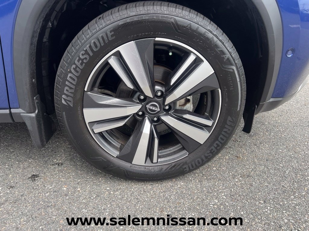 Used 2023 Nissan Rogue Platinum AWD/4WD image 29