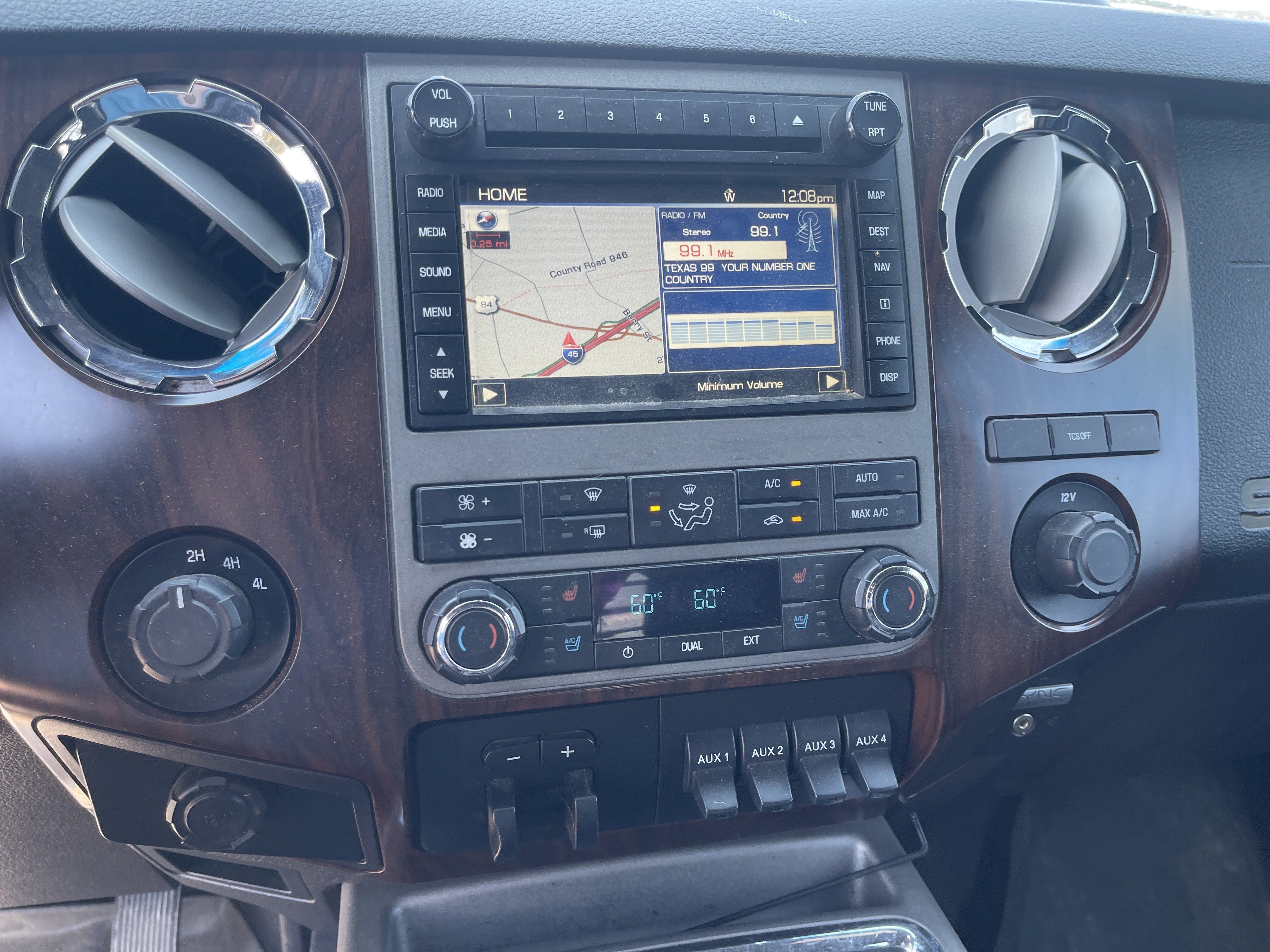 Used 2012 Ford F350 Lariat w/ Lariat Ultimate Pkg AWD/4WD image 24