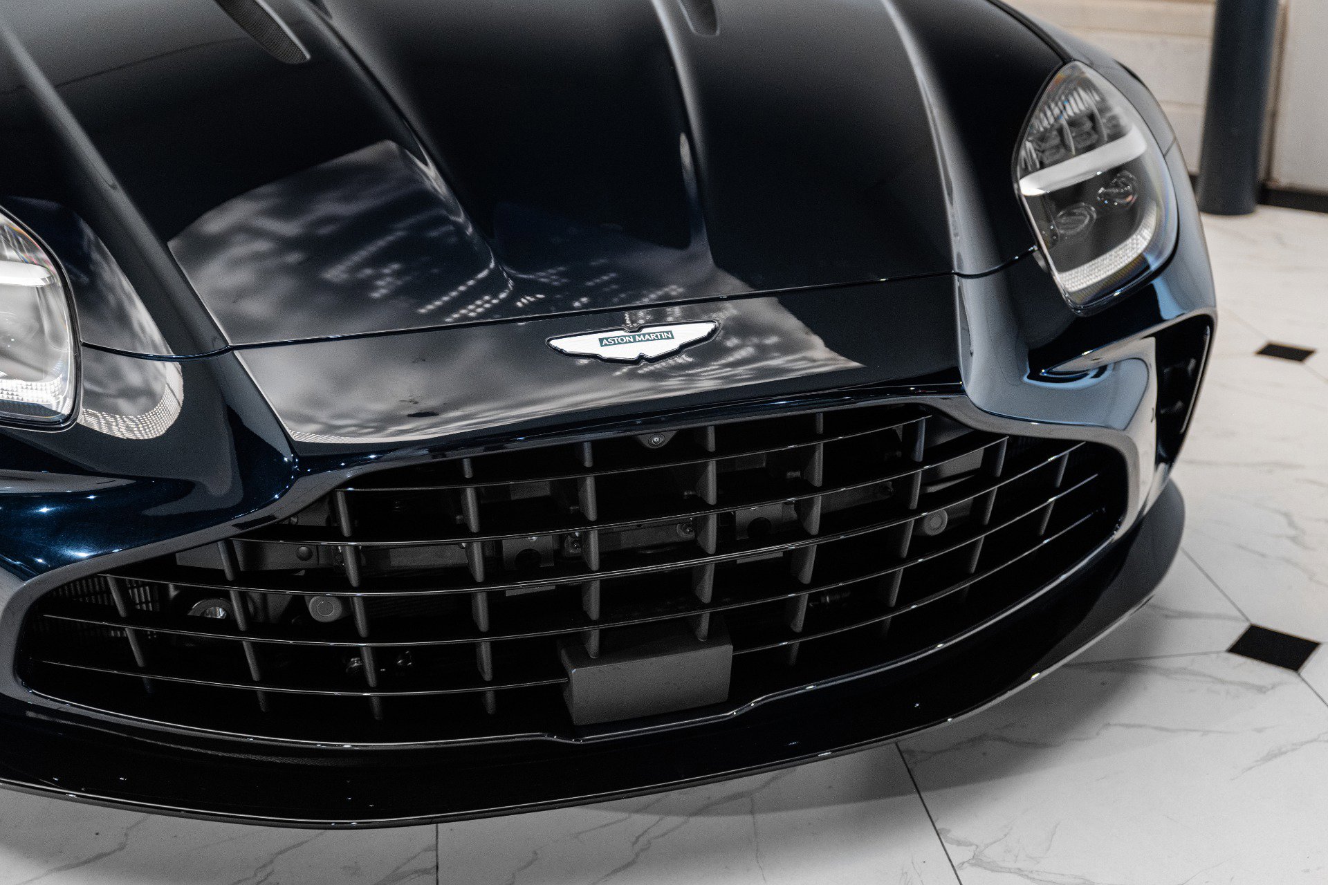 New 2026 Aston Martin V8 Vantage Coupe image 40