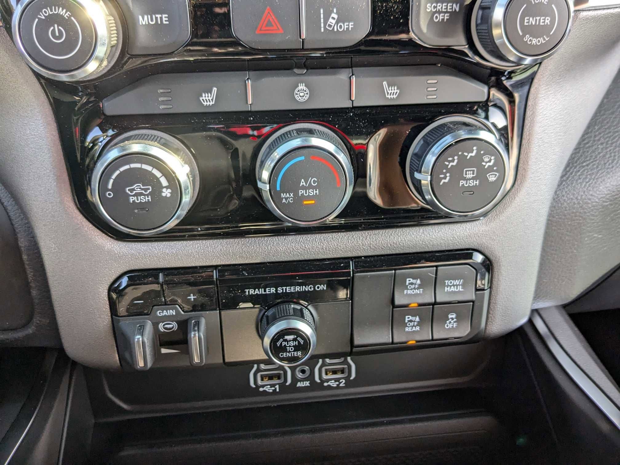 New 2025 RAM 1500 Big Horn image 17