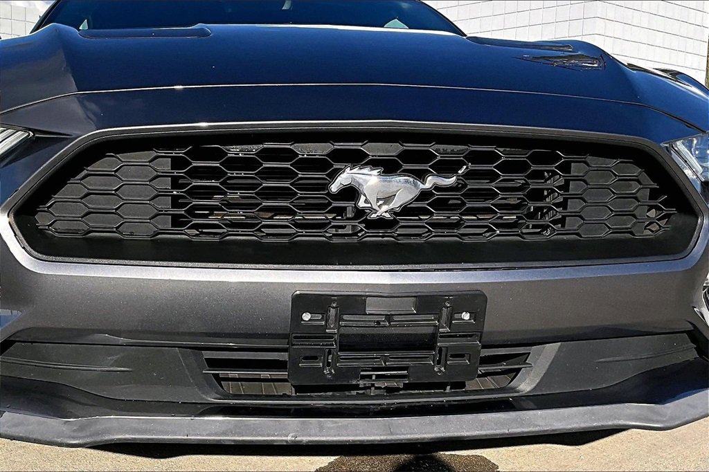 Used 2022 Ford Mustang Convertible w/ Equipment Group 101A image 29