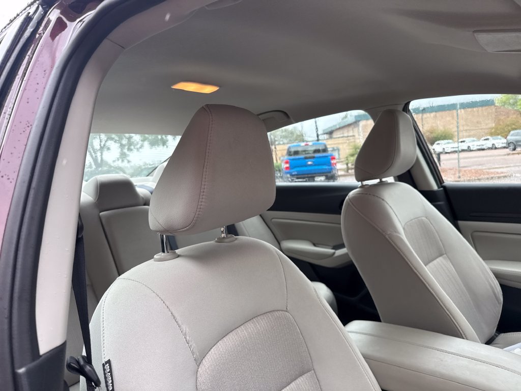 Used 2025 Nissan Altima 2.5 SV FWD image 29