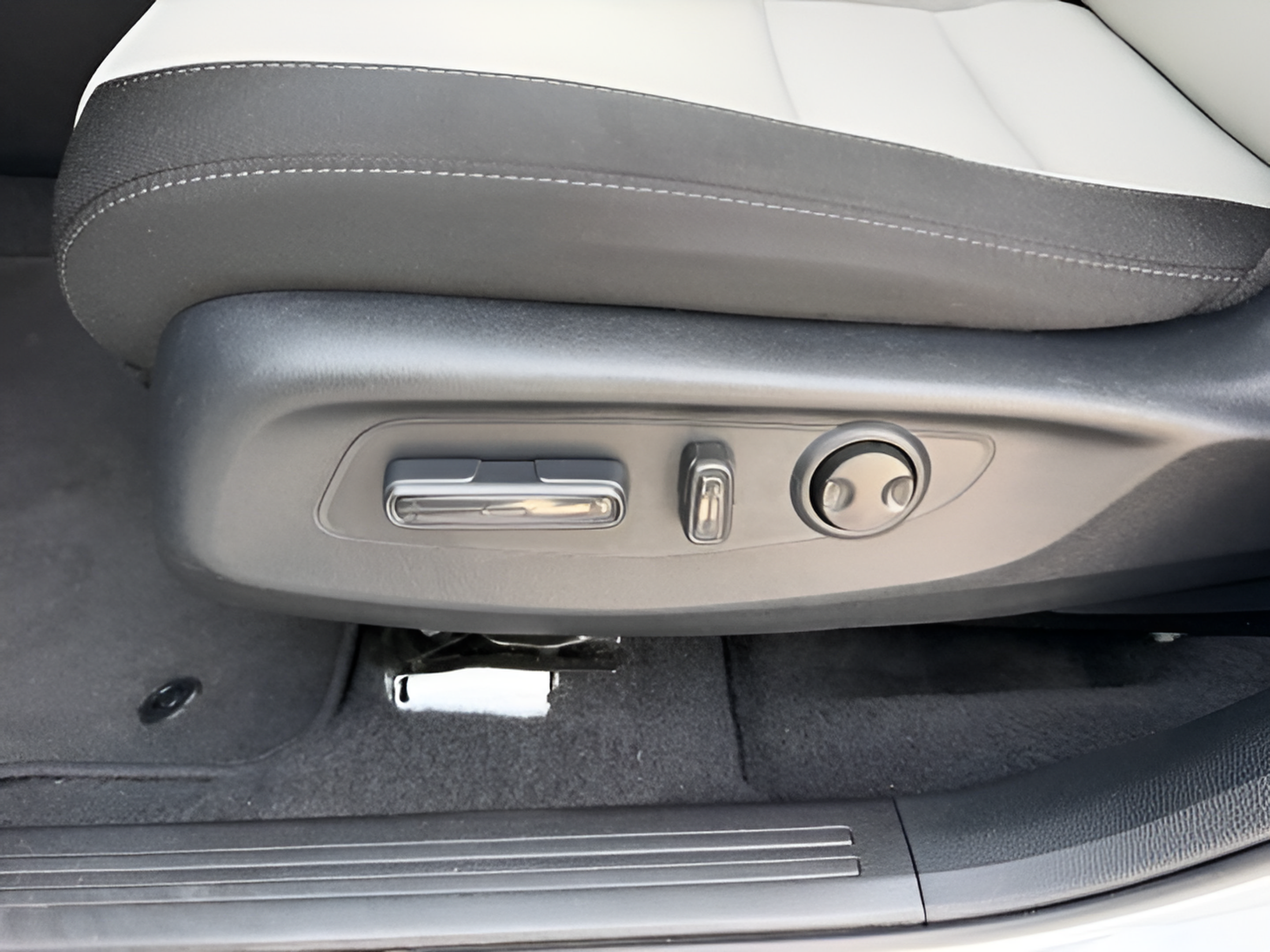 Certified 2024 Honda CR-V EX image 22