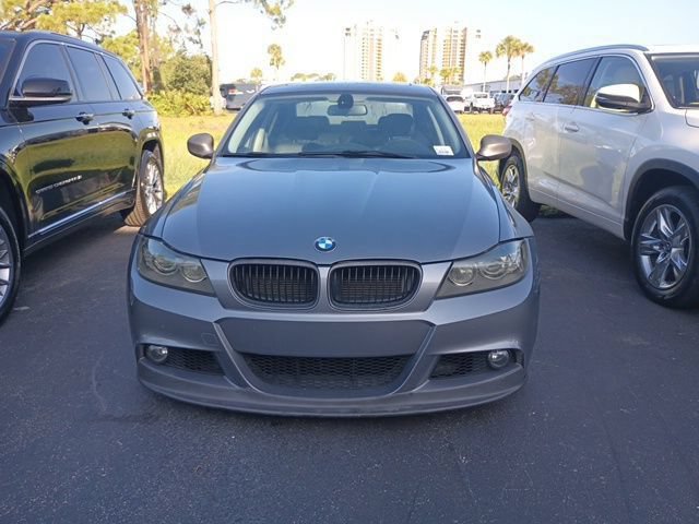 Used 2010 BMW 335i Sedan RWD image 1
