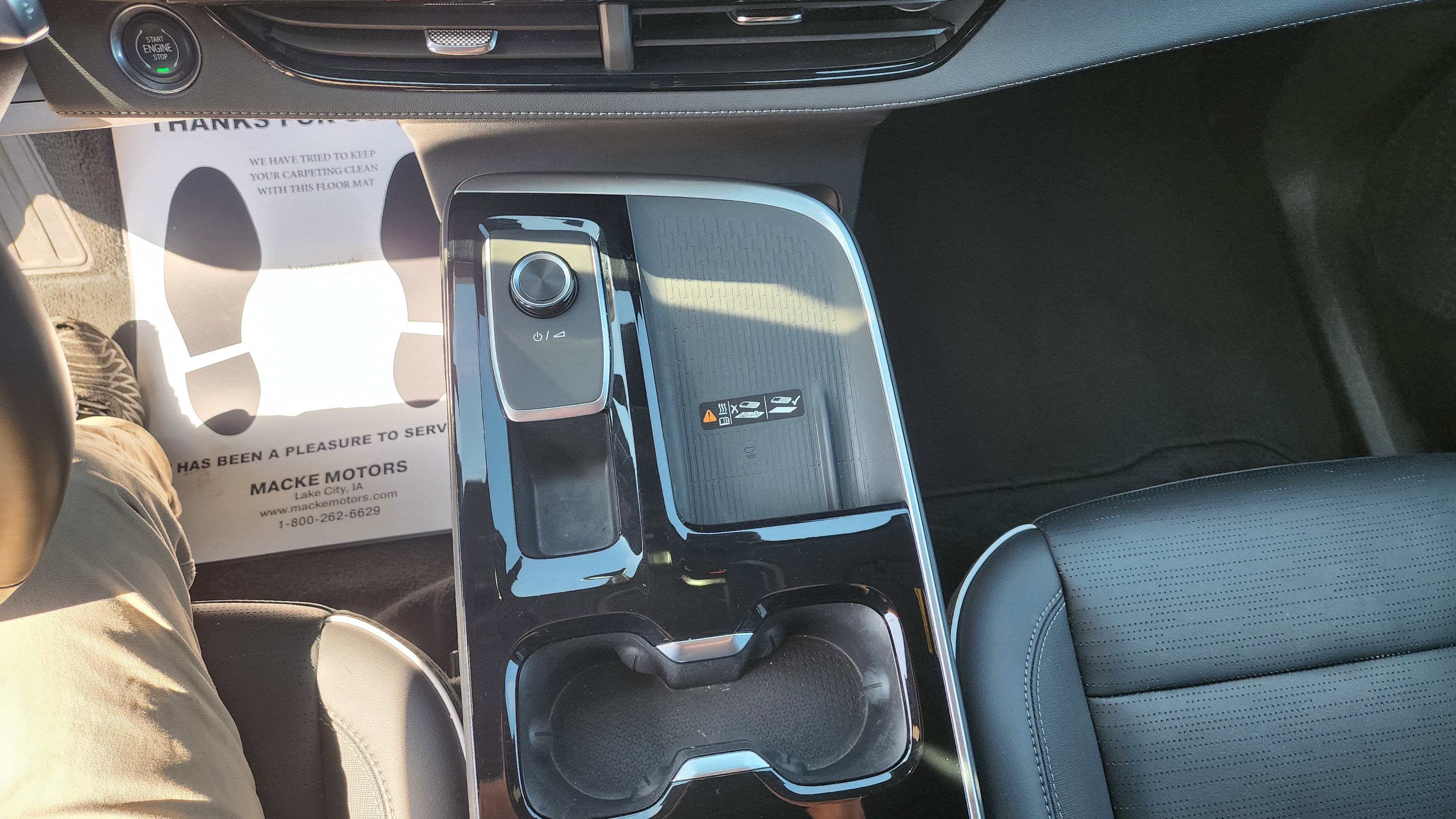Used 2025 Buick Enclave Sport Touring AWD/4WD image 19