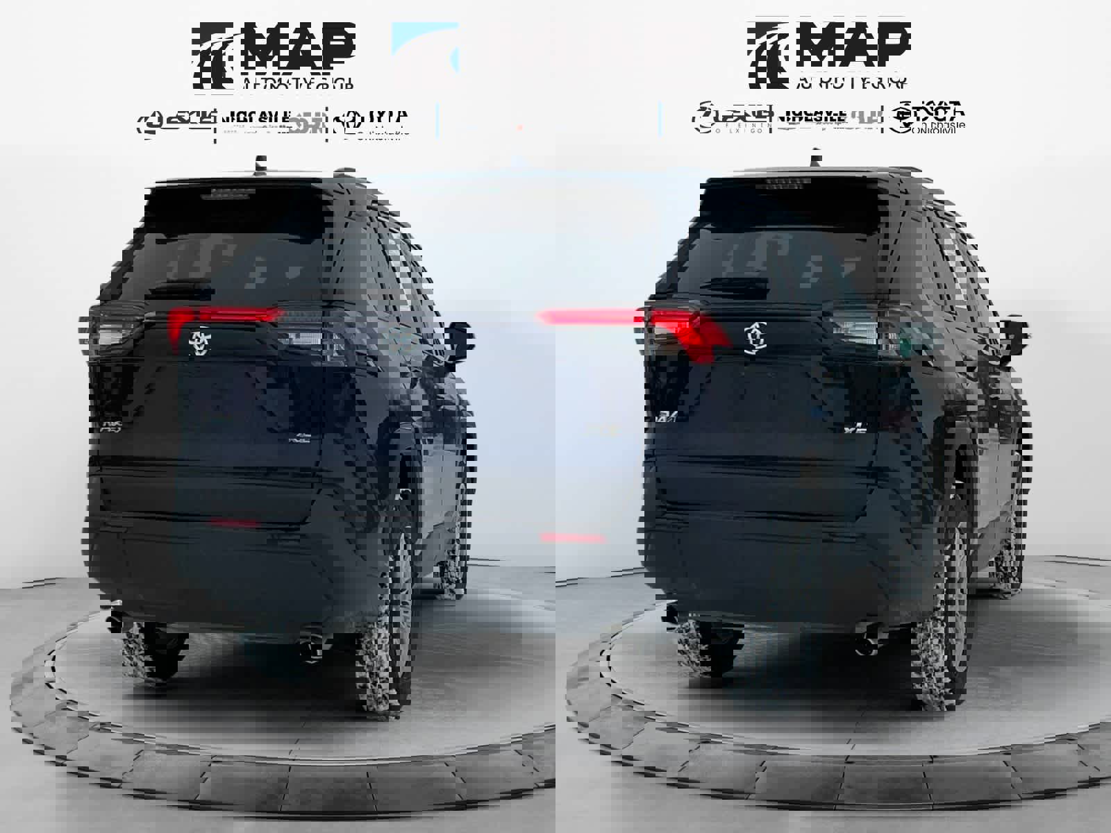 Used 2024 Toyota RAV4 XLE image 5