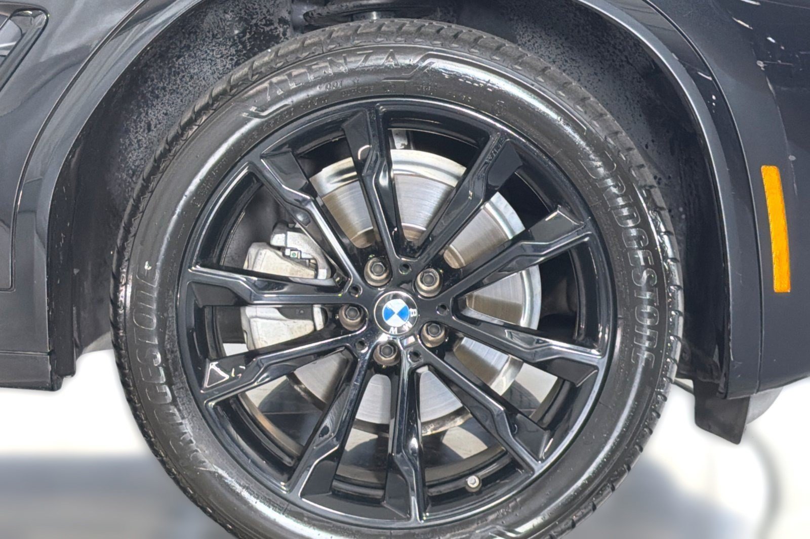Used 2024 BMW X3 xDrive30i w/ M Sport Package AWD/4WD image 12