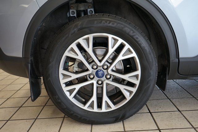 Used 2022 Ford Escape SEL w/ Technology Package image 52