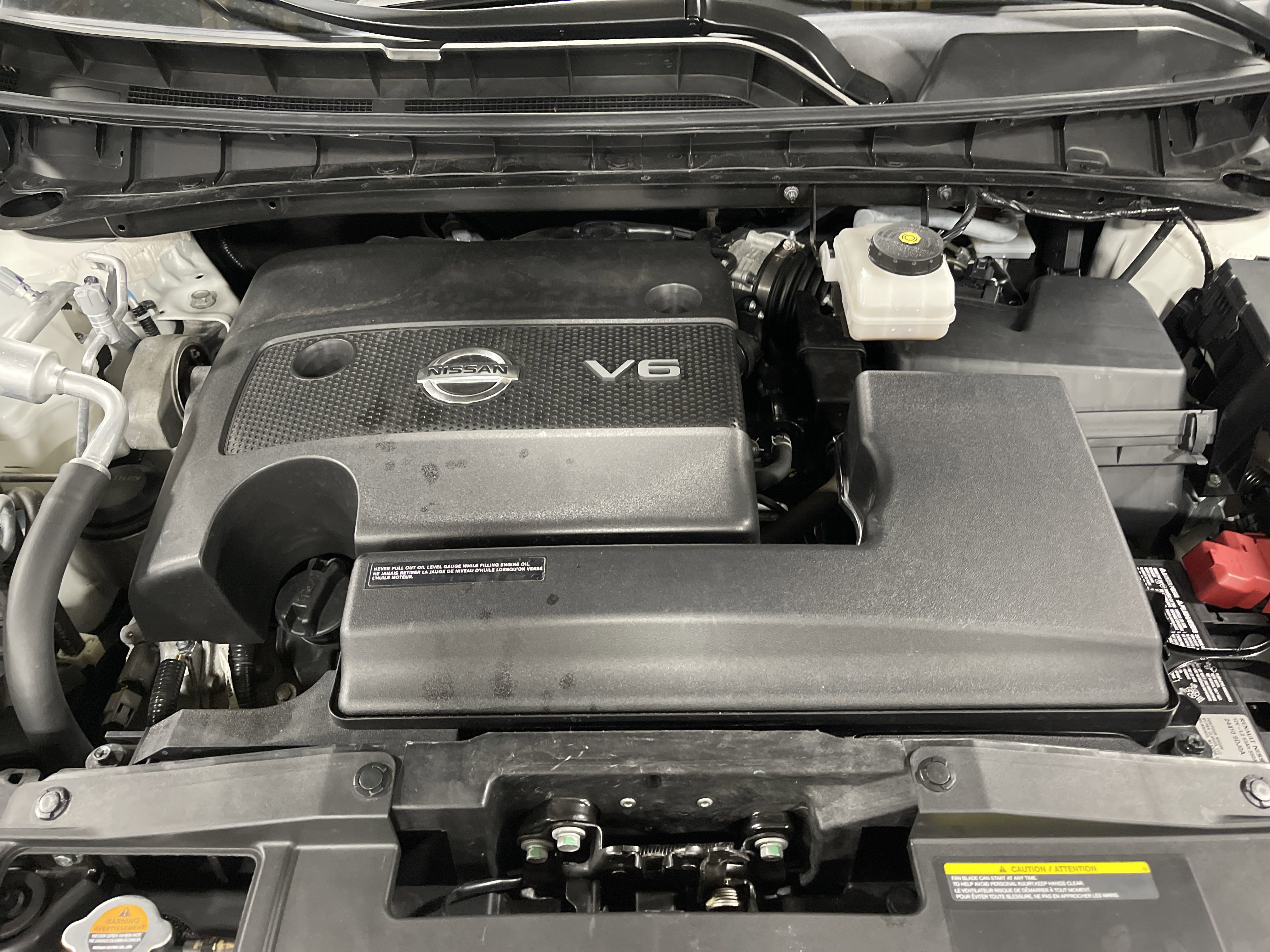 Used 2024 Nissan Murano SV w/ SV Midnight Edition Package image 16