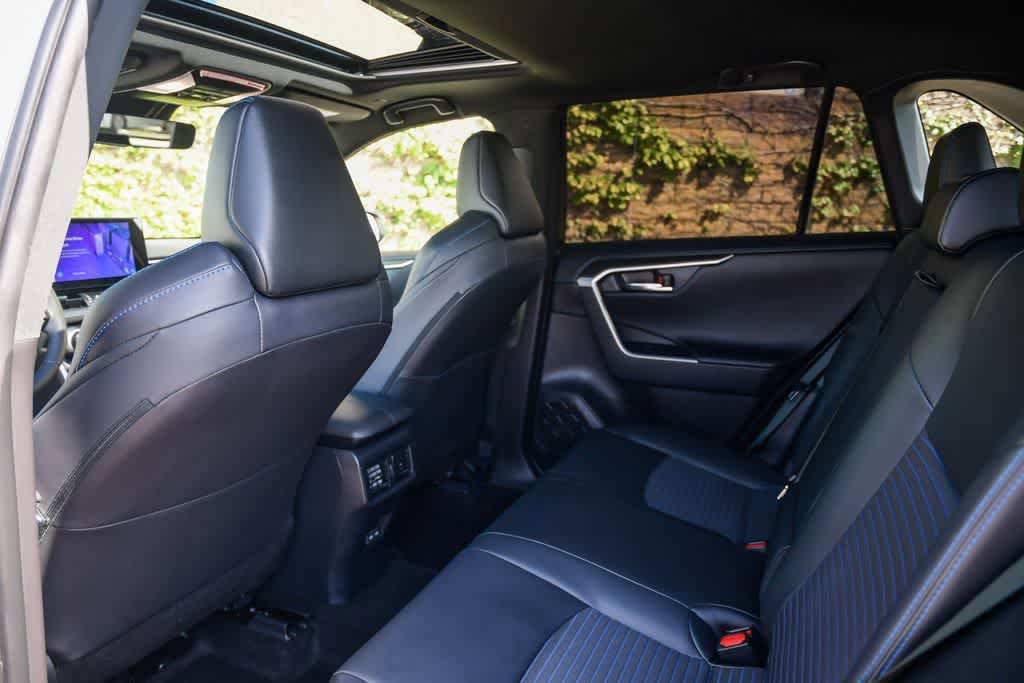 Used 2025 Toyota RAV4 XSE w/ Weather Package AWD/4WD image 24