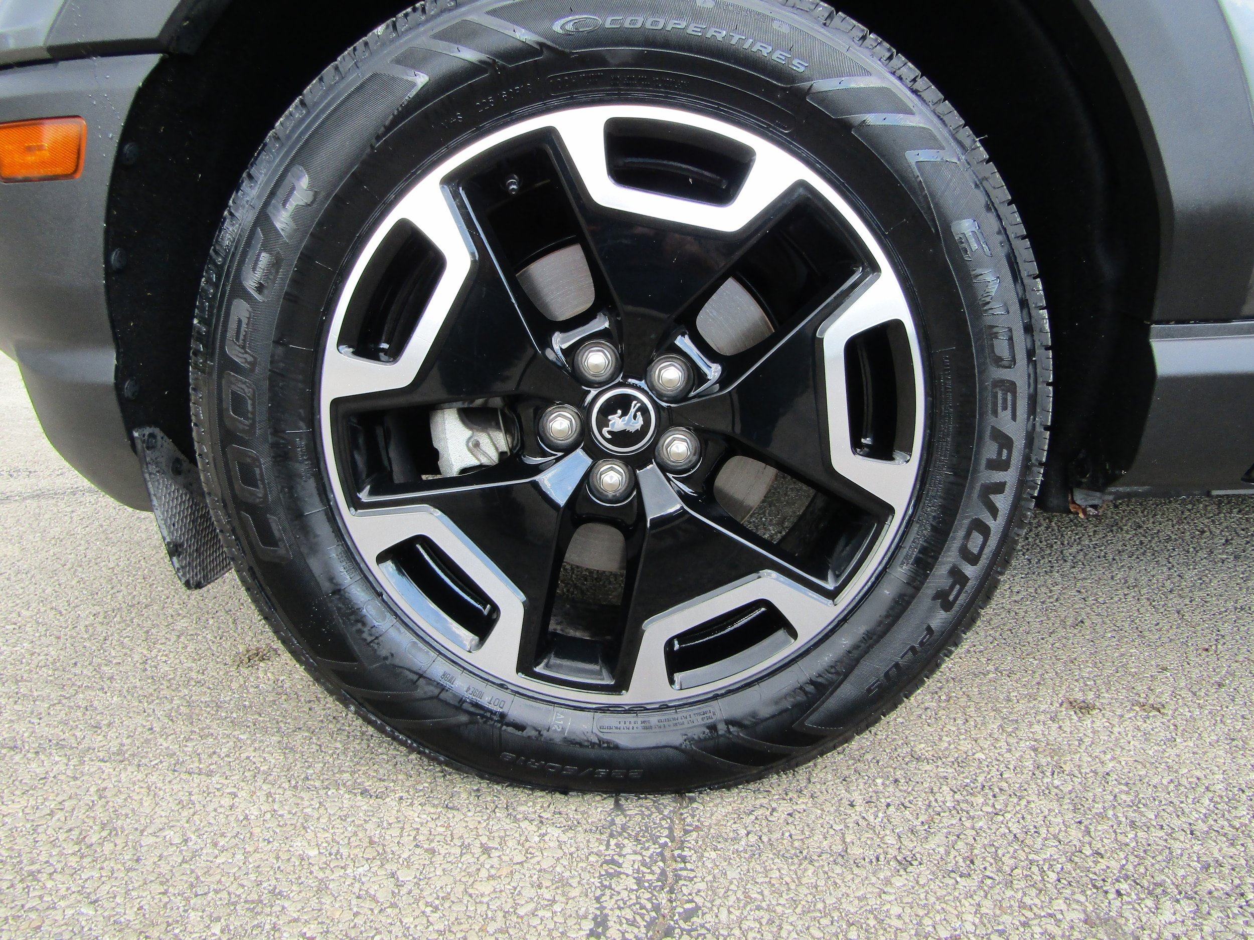 Used 2021 Ford Bronco Sport Outer Banks w/ Outer Banks Package AWD/4WD image 9