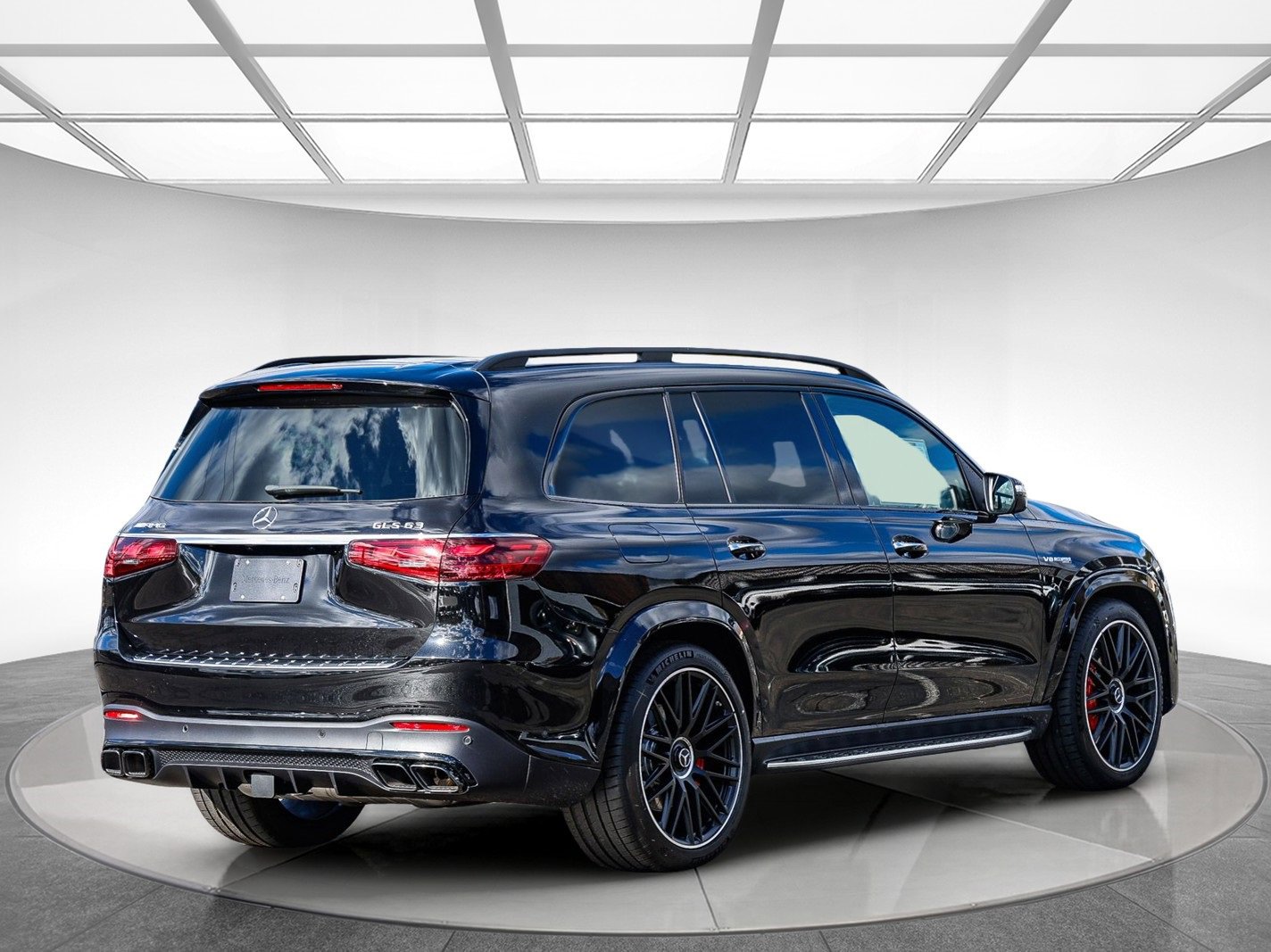 New 2026 Mercedes-Benz GLS 63 AMG 4MATIC image 4