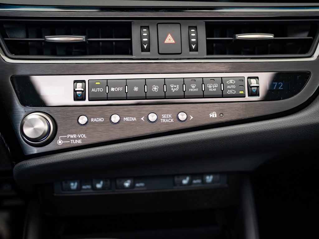 New 2025 Lexus ES 350 w/ Premium Package image 34