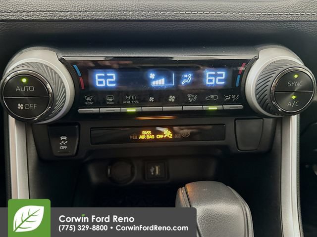 Used 2024 Toyota RAV4 XLE AWD/4WD image 19