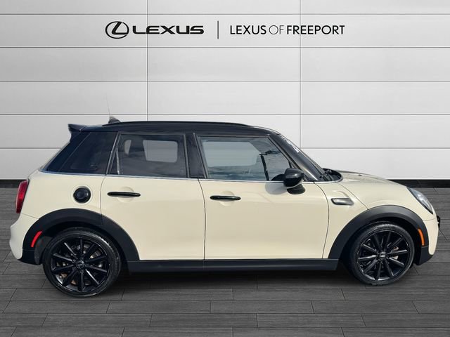 Used 2020 MINI Cooper S w/ Premium Package image 4