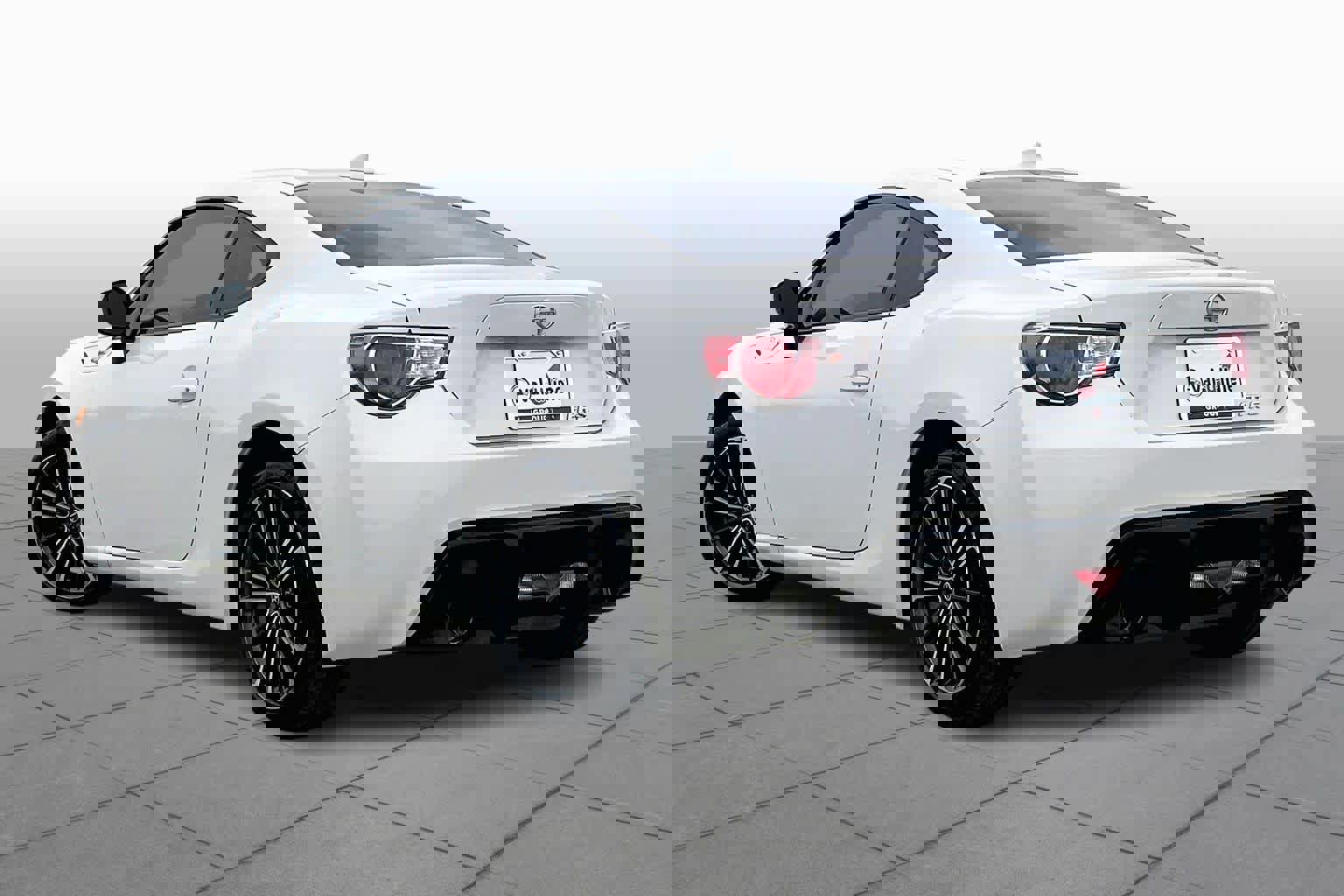 Used 2015 Scion FR-S image 12