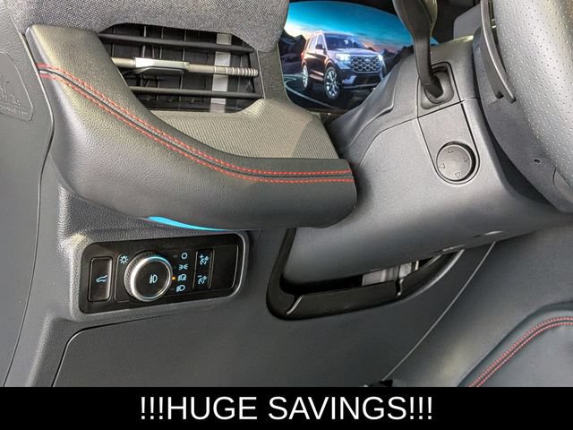 Used 2025 Ford Explorer ST AWD/4WD image 14