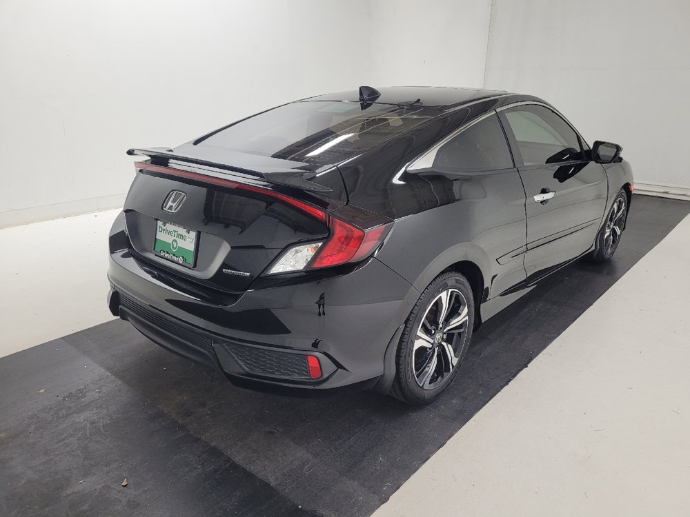 Used 2016 Honda Civic Touring image 9