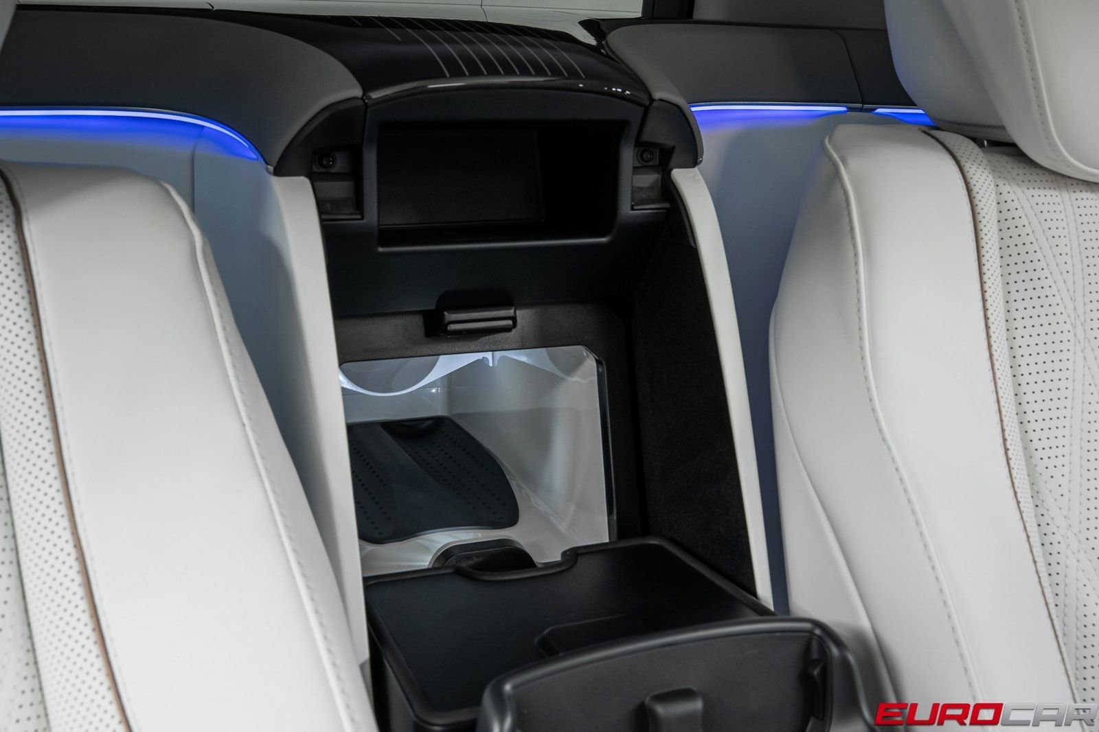 Used 2025 Mercedes-Benz Maybach GLS 600 4MATIC image 41