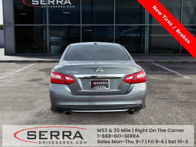 Used 2017 Nissan Altima 2.5 SL FWD image 4