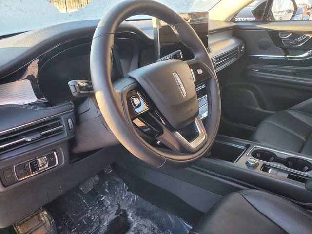 Certified 2024 Lincoln Corsair AWD w/ Equipment Group 101A image 12