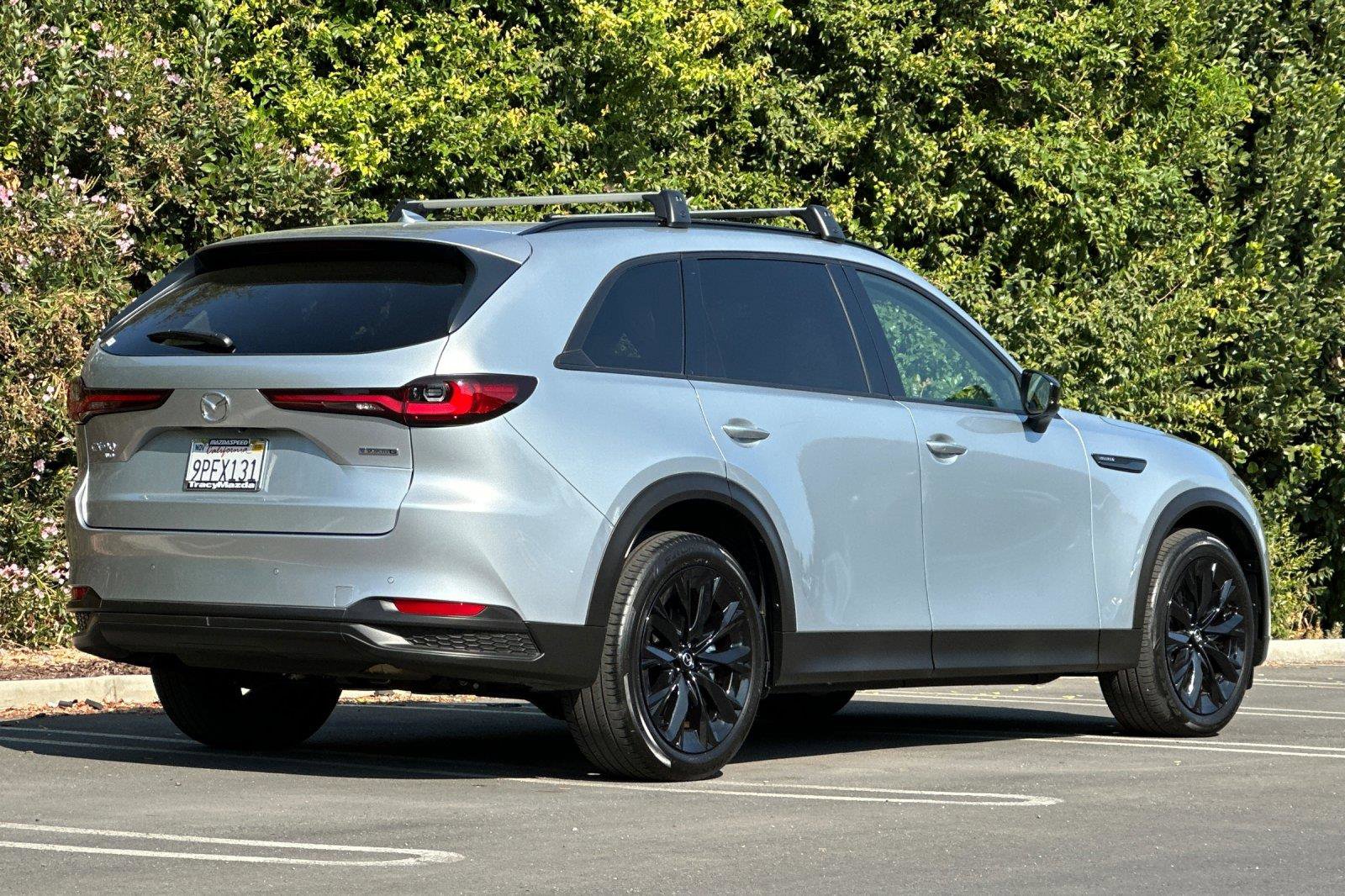 Certified 2025 MAZDA CX-90 3.3 Turbo w/ Premium Sport Pkg image 4