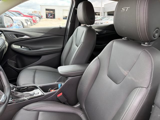 Used 2024 Buick Encore GX Sport Touring w/ Comfort Package AWD/4WD image 19
