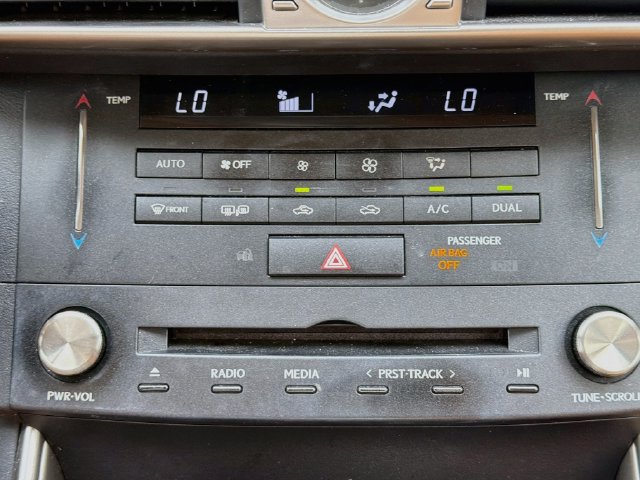 Used 2016 Lexus IS 300 AWD w/ Navigation System Package image 33