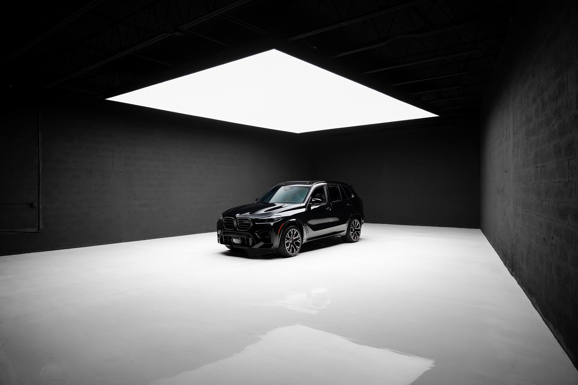 Used 2024 BMW X5 M Competition w/ Executive Package AWD/4WD image 93