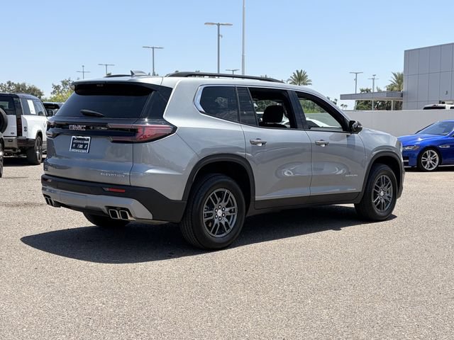 Used 2026 GMC Acadia Elevation FWD image 6