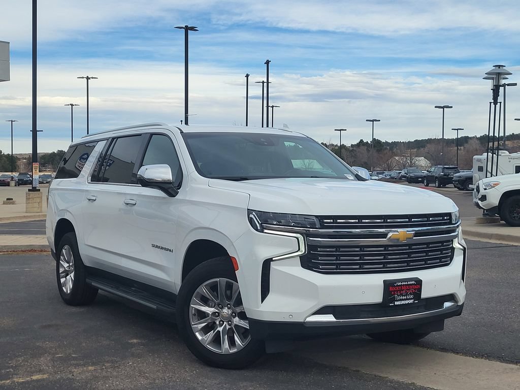 Used 2023 Chevrolet Suburban Premier AWD/4WD image 2