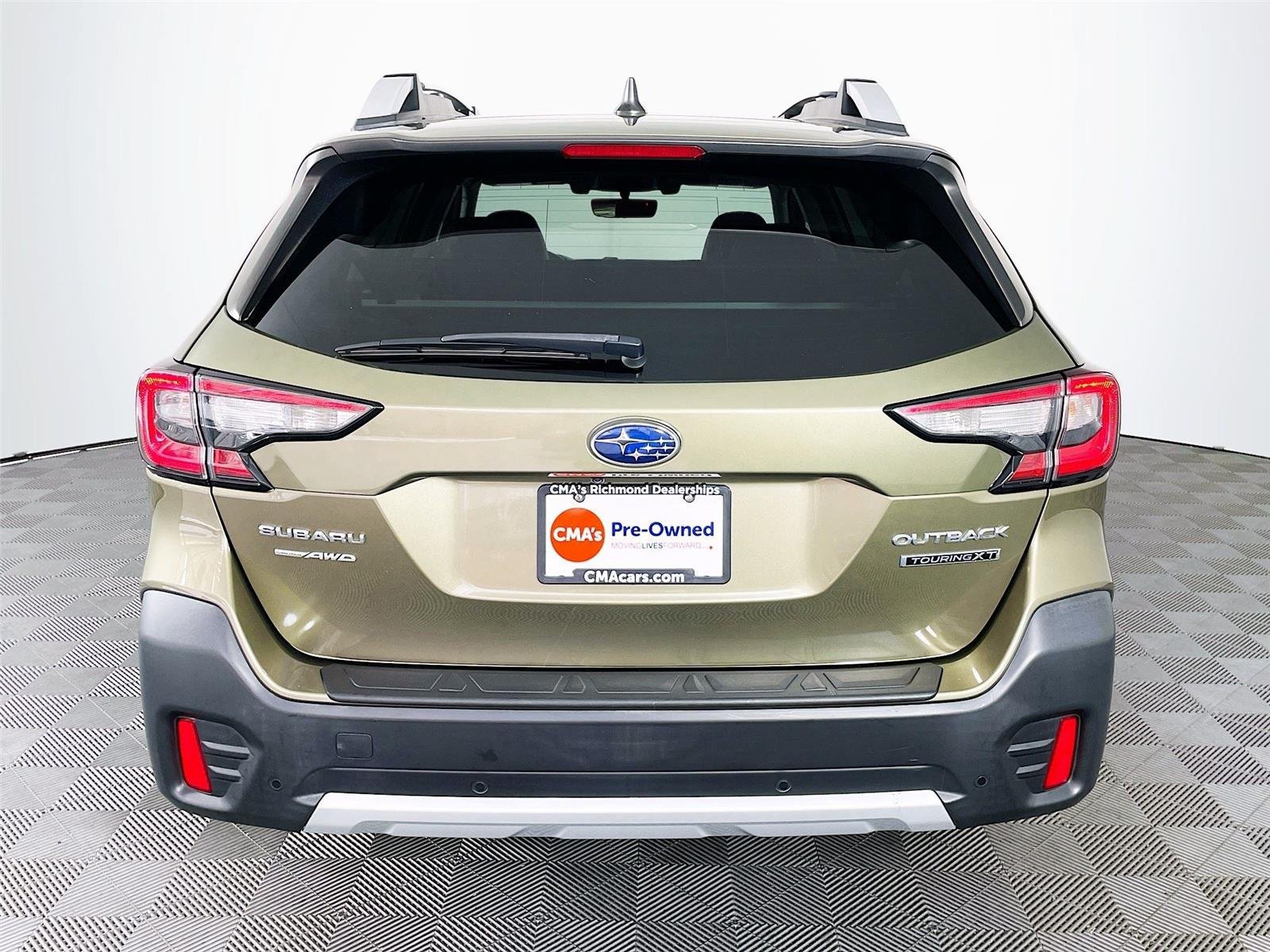 Certified 2021 Subaru Outback Touring XT AWD/4WD image 9